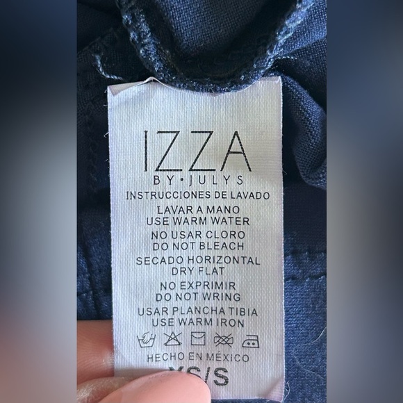 Izza Embellished Frida Navy Ruffled Sleeve T-shirt Size XS/S - Picture 6 of 9